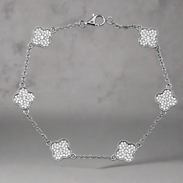 ZILVEREN ICED OUT KLAVER ARMBAND - 925 ZILVER -