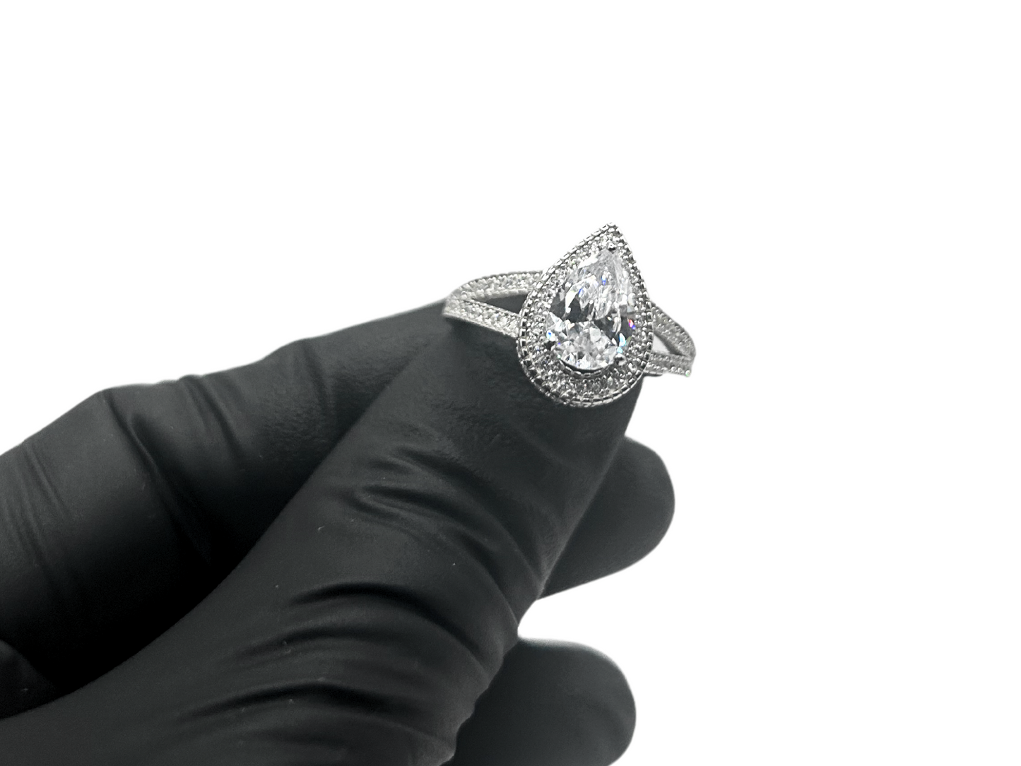 ovale iced out ring - 925 zilver -