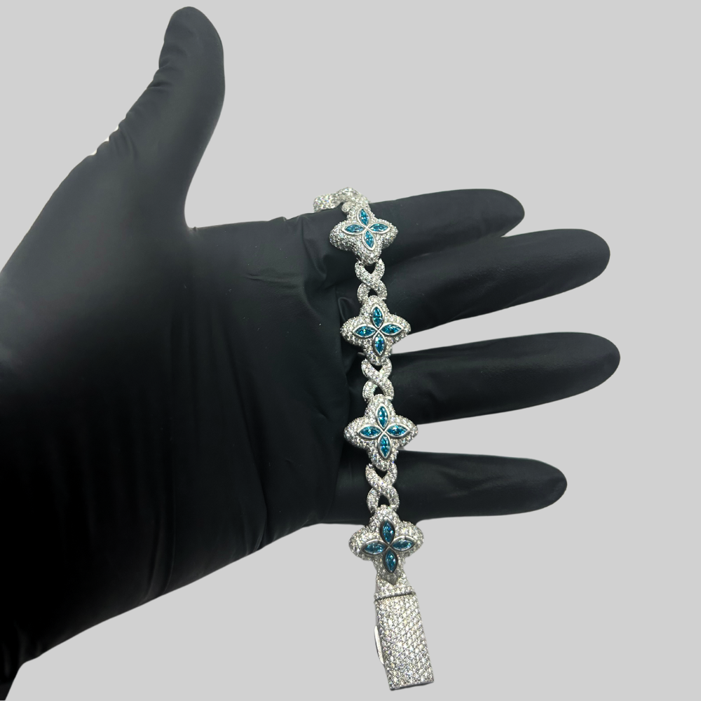 ICED OUT MOISSANITE BLAUW KLAVER ARMBAND - 925 ZILVER -