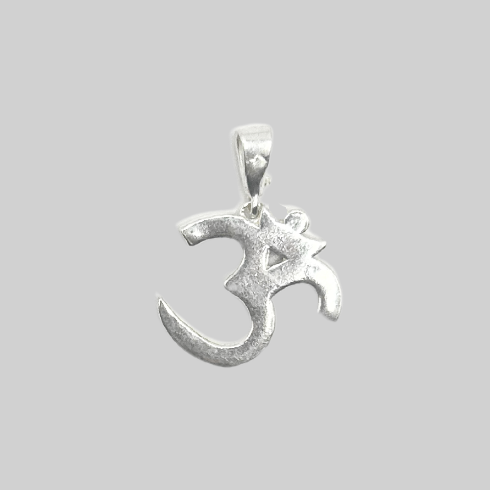 Silver small Ohm pendant
