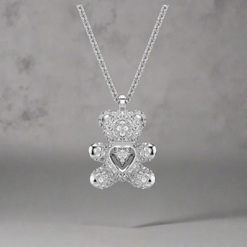 Silver teddy bear necklace