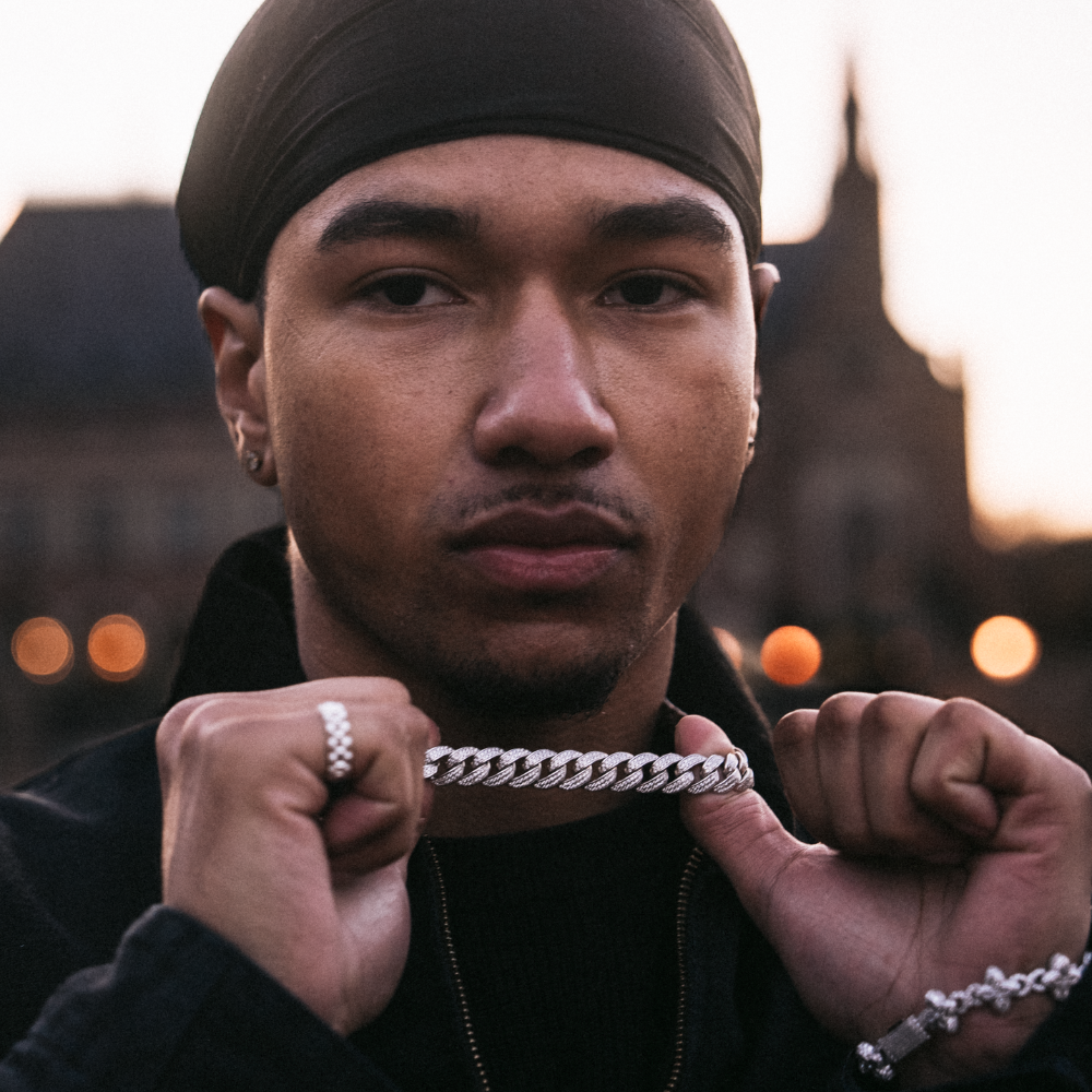 Silver 10 MM iced out Cuban chain - 925 silver -