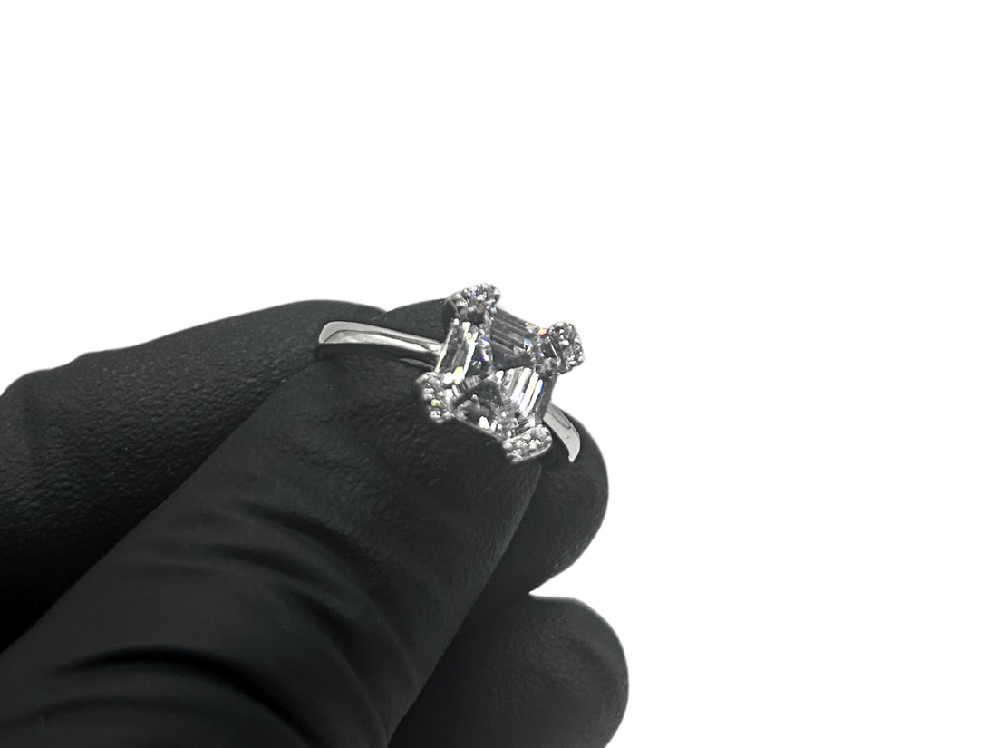 Witte vierkant zirkonia ring - 925 zilver -
