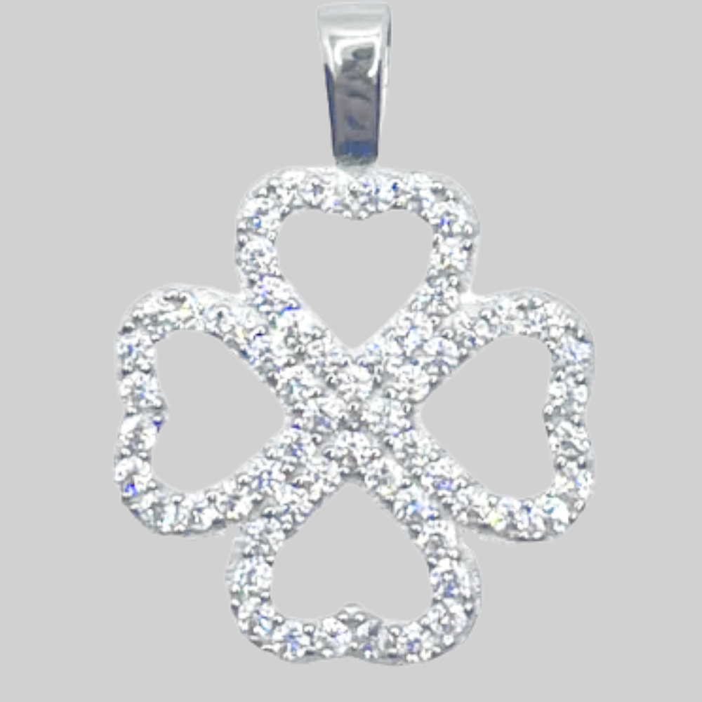 Silver clover pendant