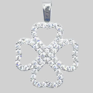 Silver clover pendant