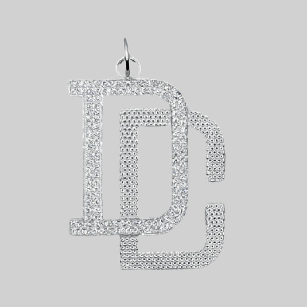 Silver loose dream chaser pendant