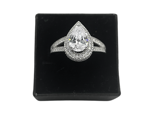 ovale iced out ring - 925 zilver -