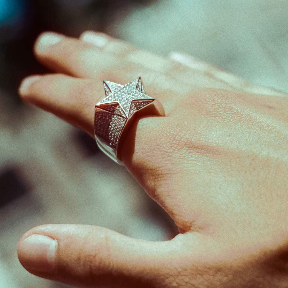 Zilveren iced out ster ring - 925 zilver -