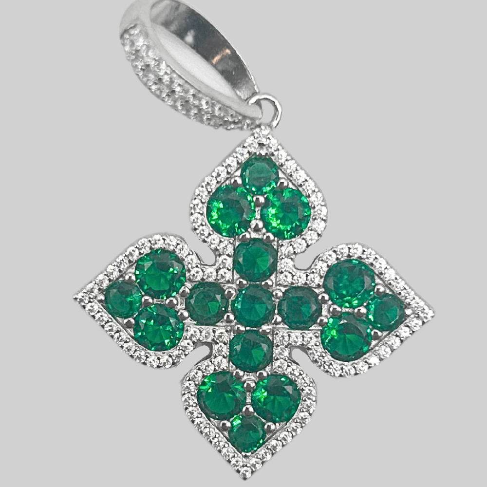 Iced out groene klaver hanger - 925 zilver -