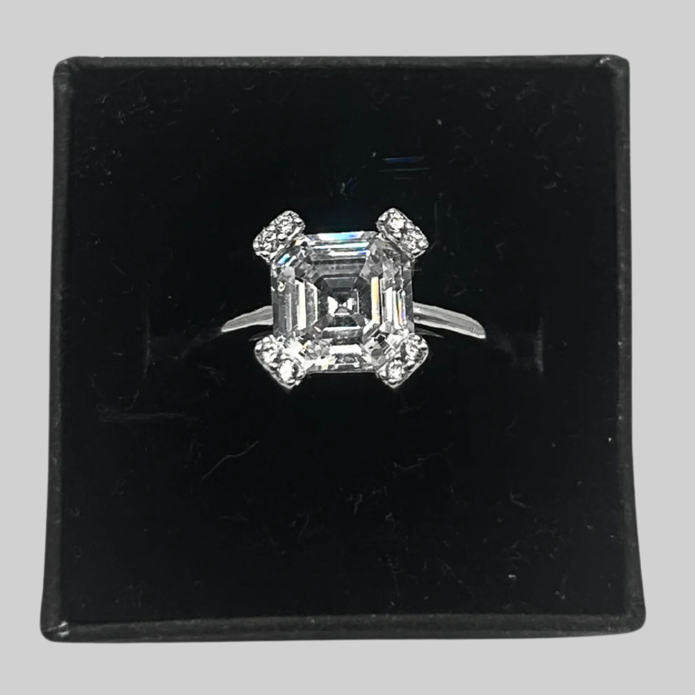 Witte vierkant zirkonia ring - 925 zilver -