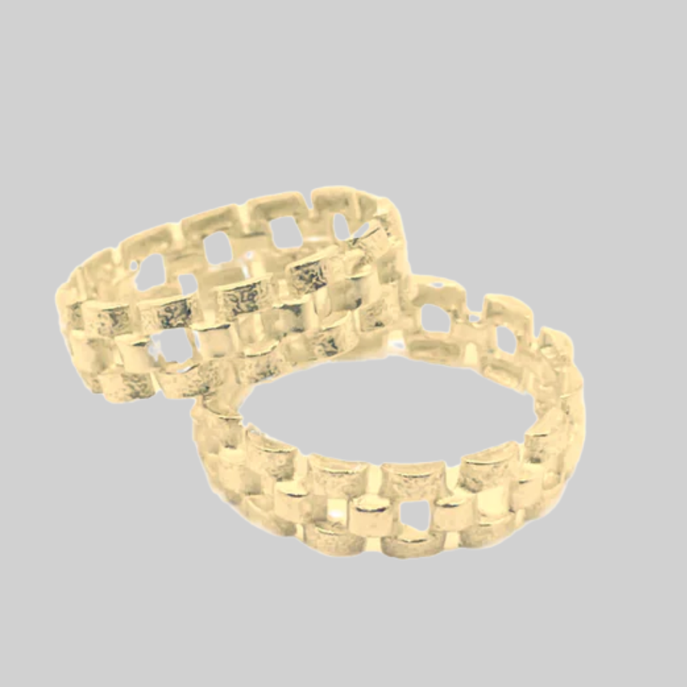 Silver gold colored link ring