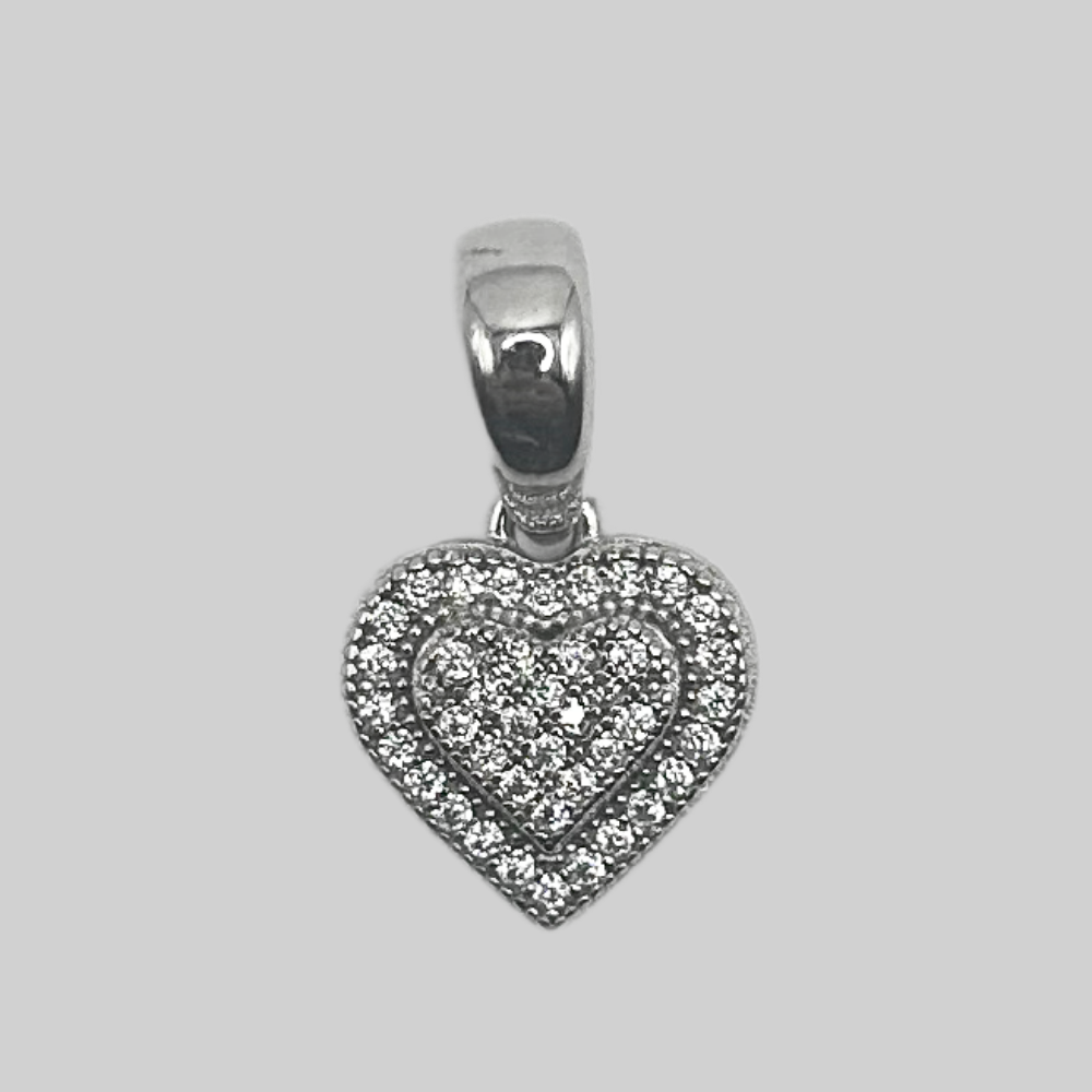 Zilveren baby hartje hanger